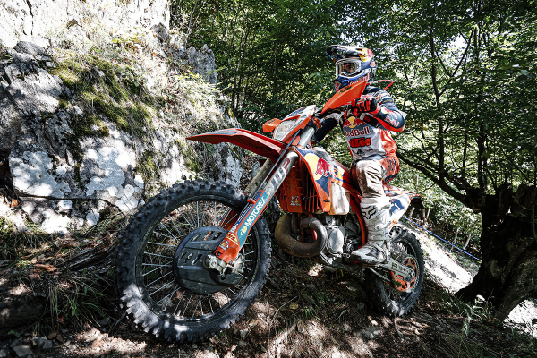 2024 Hard enduro WESS vyhráva KTM 300 EXC a Mani Lettenbichler