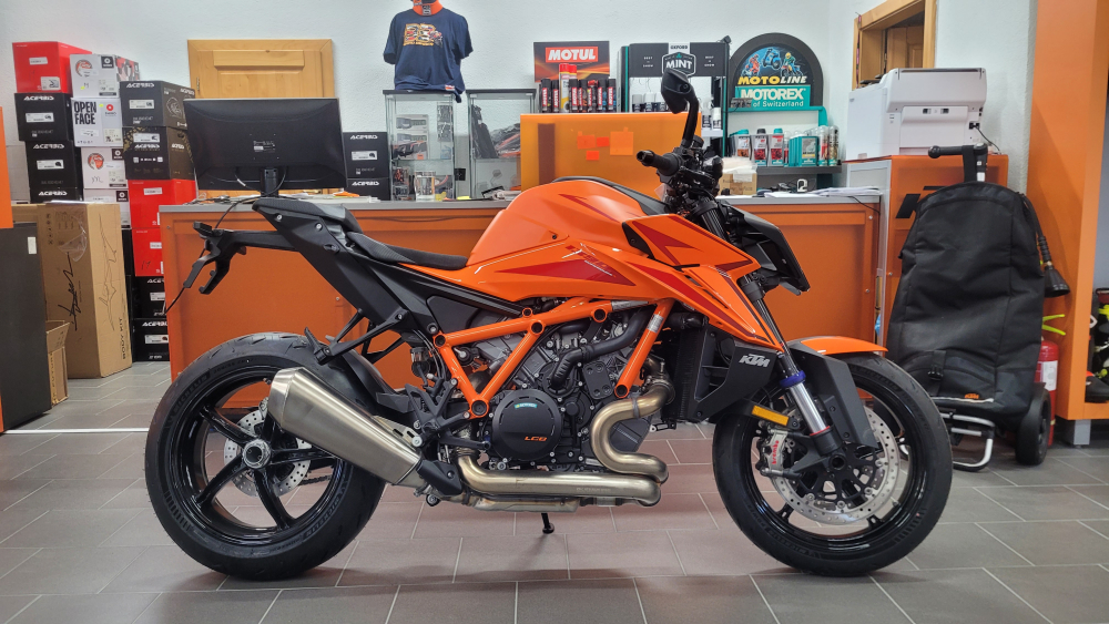 2024 KTM 1390 SUPER DUKE R EVO Orange za 20899 € dopredaj OKR Moto