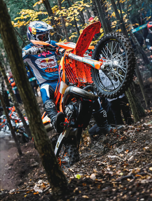 2026 KTM 300 EXC HARDENDURO to je PRÍBEH NEPORAZITEĽNÉHO Motocykla