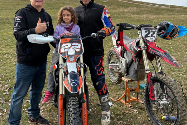 22 GRILLMAYER GÁBOR je Legenda maďarského motošportu