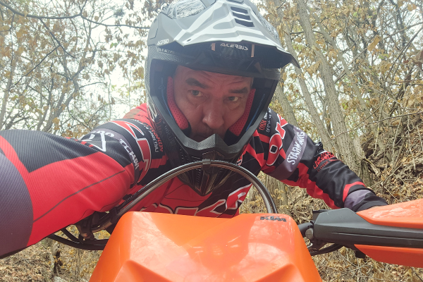 6,6 roka nepretržitého sledovania OKR Moto obsahu v kuse bez prestávky!