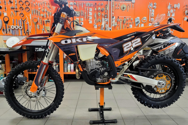 Biela revolúcia WP Suspension