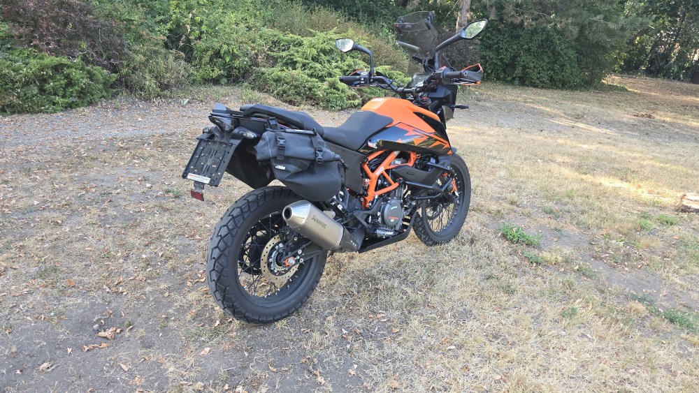 Brutálne vybavená KTM 390 Adventure z OKR Moto