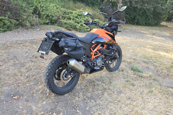 Brutálne vybavená KTM 390 Adventure z OKR Moto