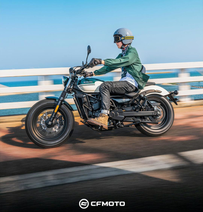 CFMOTO 250 CL-C britský šarm s modernou eleganciou