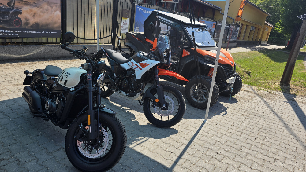 CFMOTO 450CL-C BOBBER je čistá vizuálna a akustická terapia