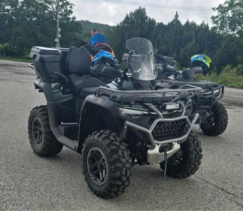 CFMOTO Gladiator X1000 G3 Overland prichádza s ABS to je bezpečnosť, výkon a sloboda na každom povrchu
