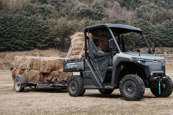 CFMOTO UFORCE U6 EV je 100 % elektrické.