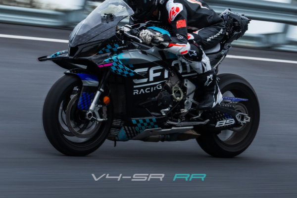 CFMOTO V4-SR RR 315,82 km/h