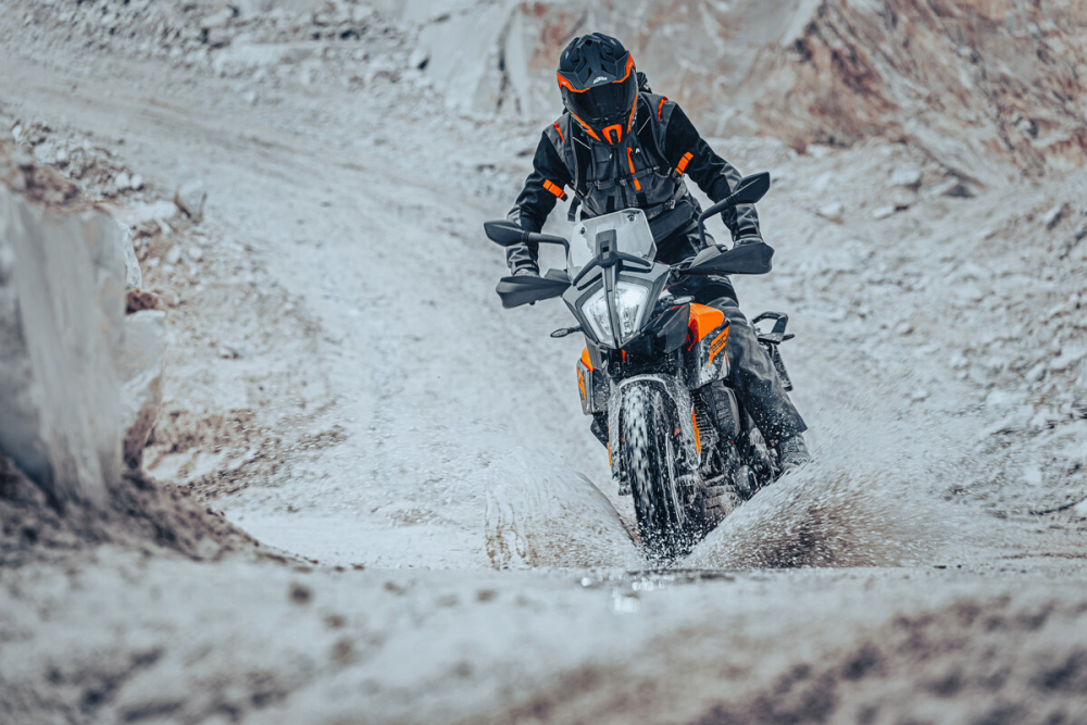 Chris Birch na KTM 390 Adventure