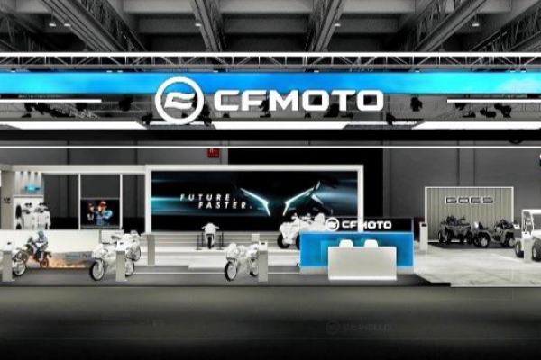 ČÍNSKY DRAK ZATRASIE MILÁNOM!