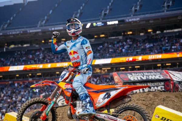 Darilo sa značke KTM aj v Amerike šieste víťazstvo v sezóne AMA Supercross Championship 2025