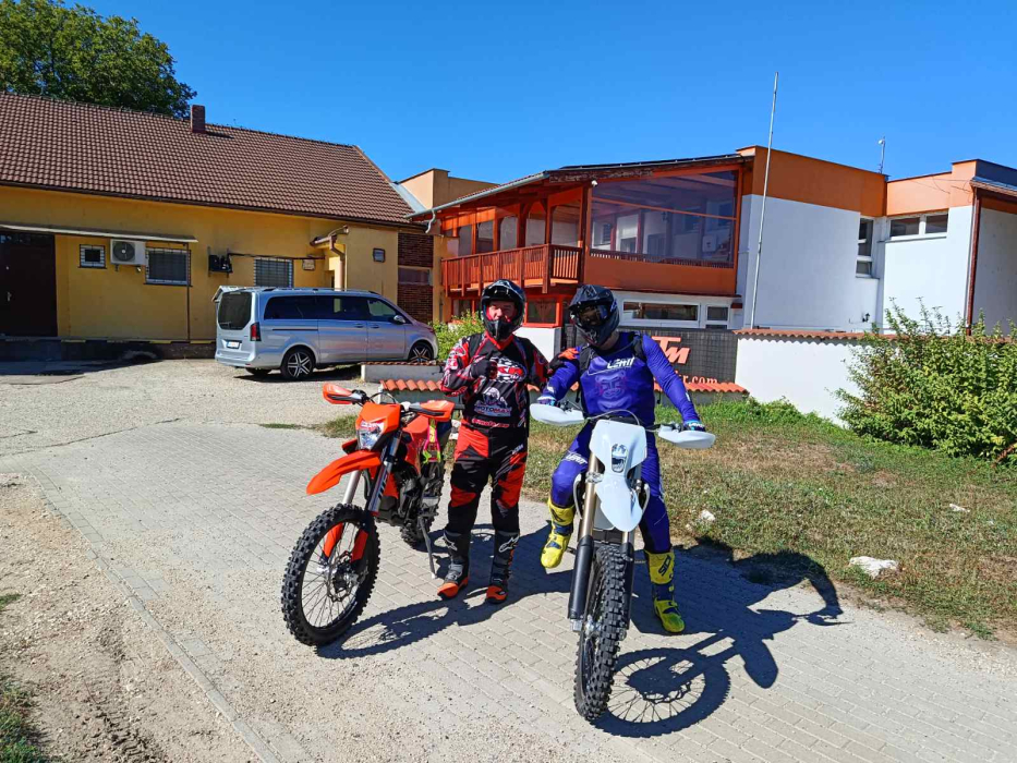 Daruj zážitok na motorke!