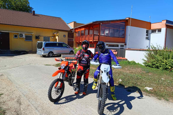 Daruj zážitok na motorke!