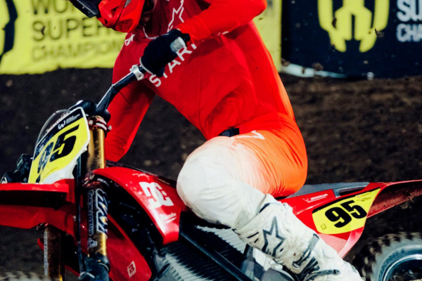 ELEKTRICKÁ REVOLÚCIA na Majstrovstvách sveta v supercrosse 2025