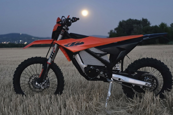 Elektrická revolúcia v OKR Moto trhá rekordy