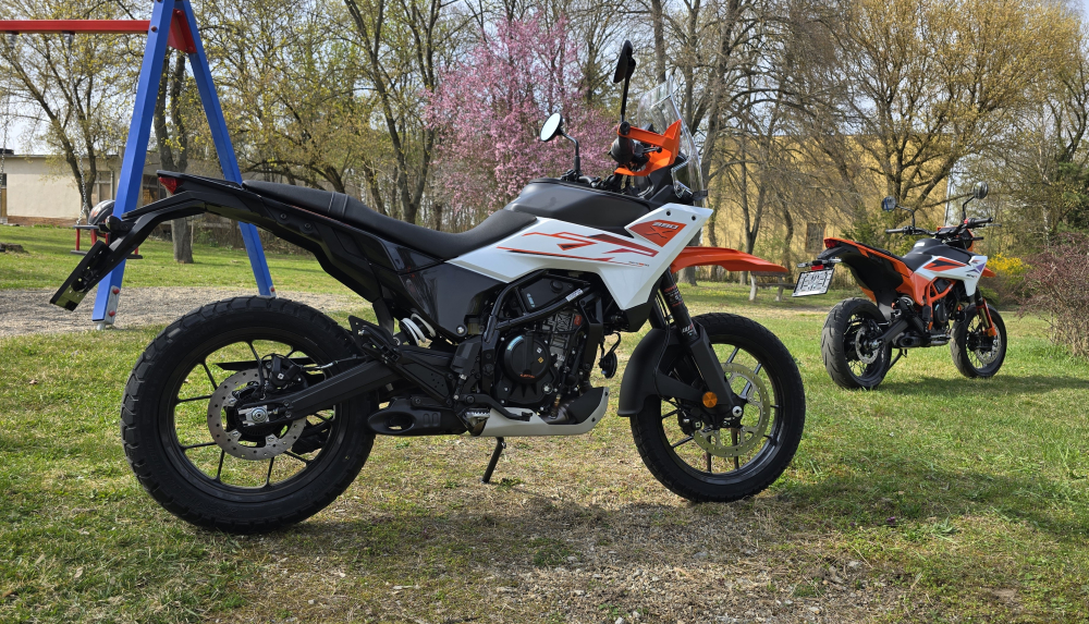 „Fakty vs. Mýty a Prečo v OKR Moto veríme KTM ?“