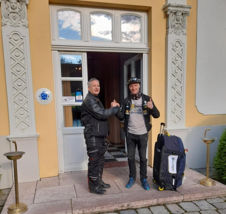 HISTORICKÁ FOTKA Graham Jarvis v Château Béla