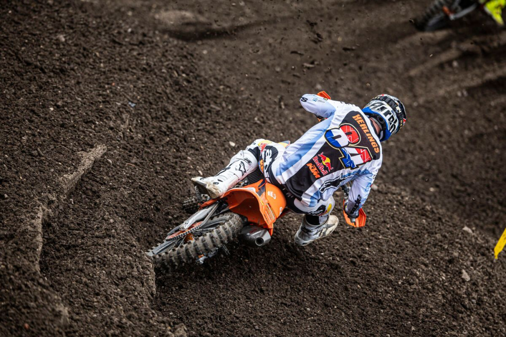 Jeffrey Herlings 2025 Zranenie kľúčnej kosti a jeho cesta späť