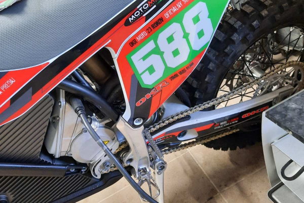 „KDE TO NA TEJ TRATI NABIJEM ?!“