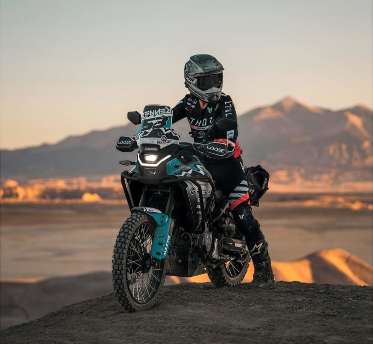 KEĎ LEGENDA STRETNE LEGENDU