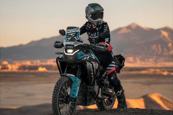 KEĎ LEGENDA STRETNE LEGENDU