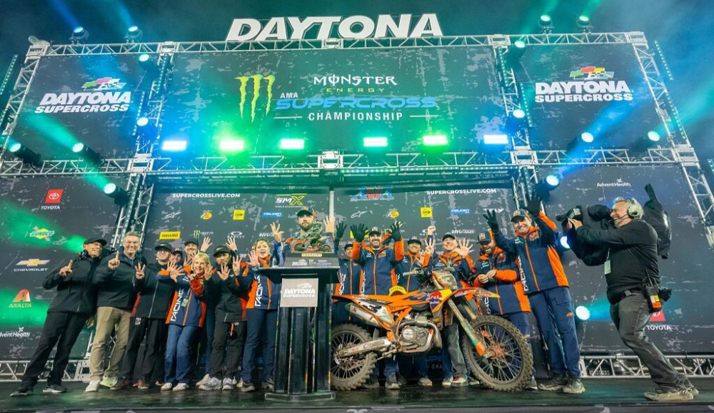 KRÁĽ DAYTONY ELI TOMAC NA KTM 450 SX-F !