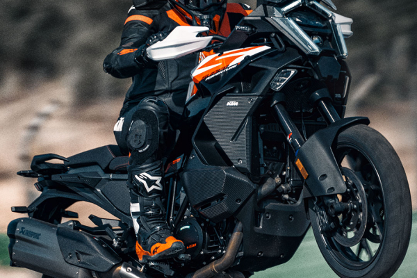 KTM 1390 SUPER ADVENTURE S EVO 2025 vyššia úroveň dobrodružstva