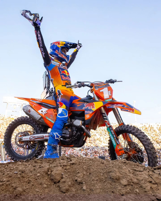 KTM 250 SX-F FACTORY EDITION 2025 chceš byť šampiónom?
