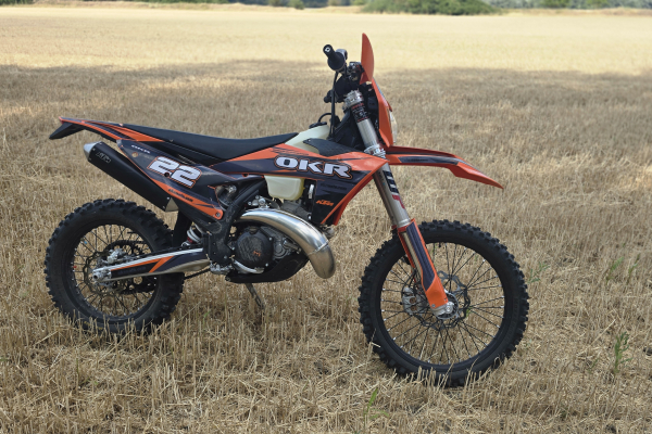 KTM 300 EXC 2026 zblízka