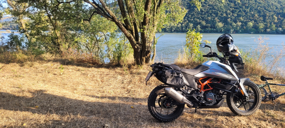 KTM 390 Adventure spoľahlivá, ľahká a spotreba iba 2,65 litre na 100 km!