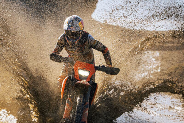 KTM 390 generácia je tu!