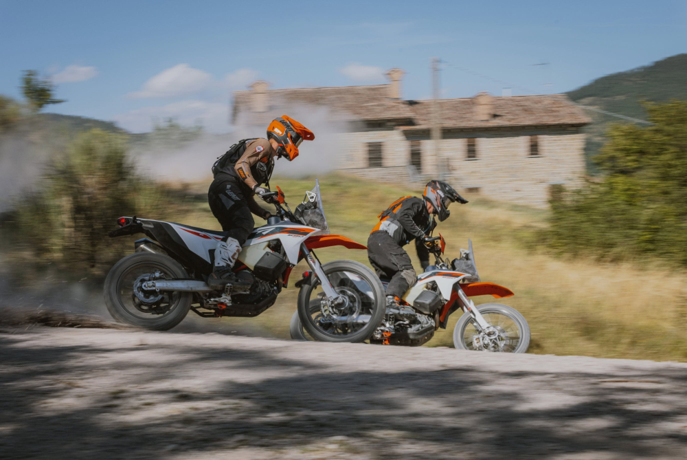 KTM 690 RALLY už čoskoro