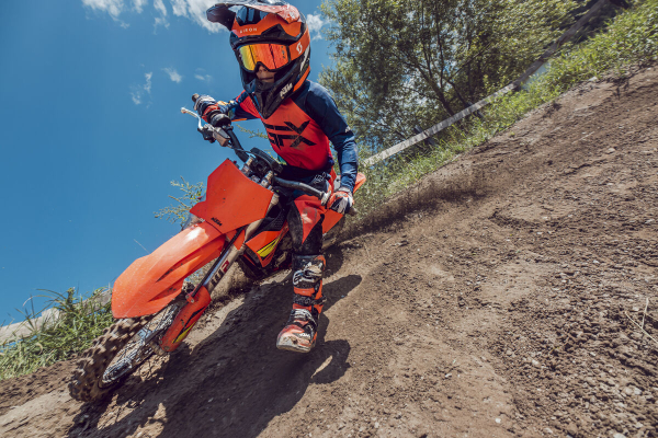 KTM SX-E 3 Malý elektrický dravec pre budúcich šampiónov