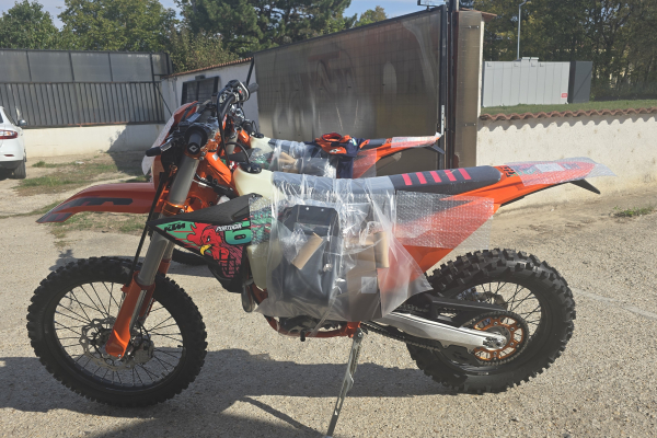 Legendárna edícia KTM Six Days 2027 je v OKR Moto!