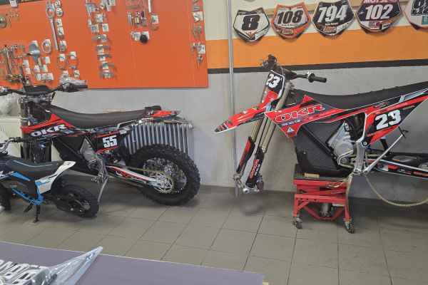 Máme 4 značky ekologických a elektrických motocyklov v OKR Moto
