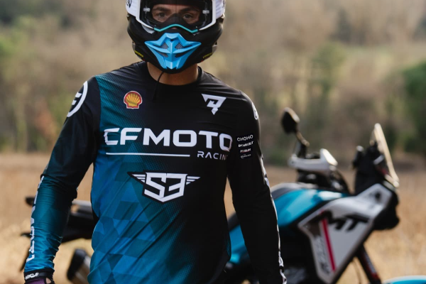 MARIO ROMÁN je oficiálnym ambasádorom CFMOTO