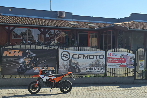 Nová KTM 390 SMC 2025 skladom v OKR Moto