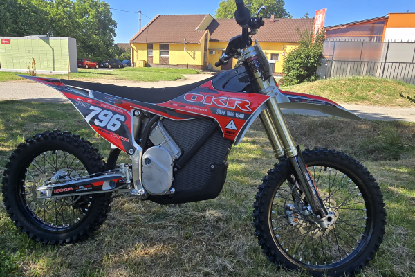 NOVÉ 2026 STARK VARG EX SÚ V OKR MOTO!