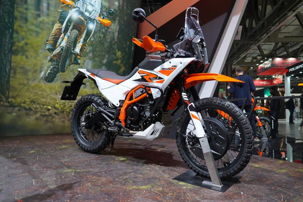 OKR Moto prijímame pred objednávky na novinku 2025 KTM 390 Adventure R