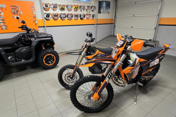 OKR Moto to je 22 rokov a 49 rokov vášne.