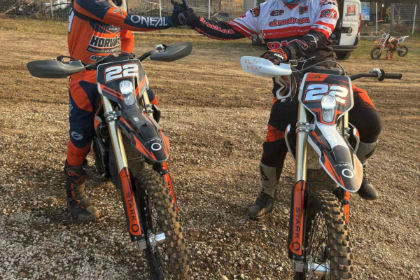 PERGEL BENCE #214 SKROTIL ELEKTRICKÉHO DRAVCA Stark Varg EX