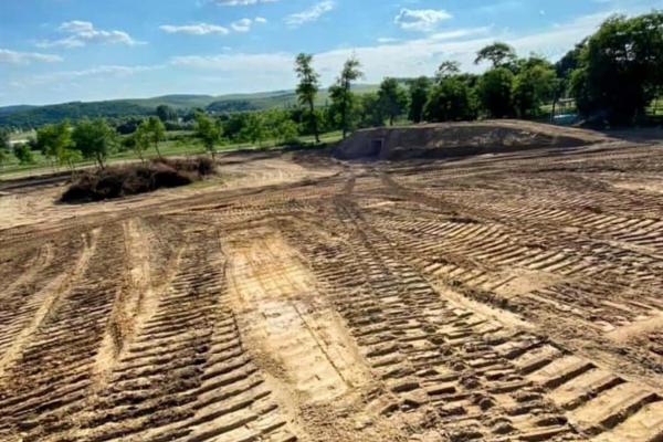 Piliscsév MX Track TRAŤ JE PRIPRAVENÁ veď PRICHÁDZA LEGENDA!