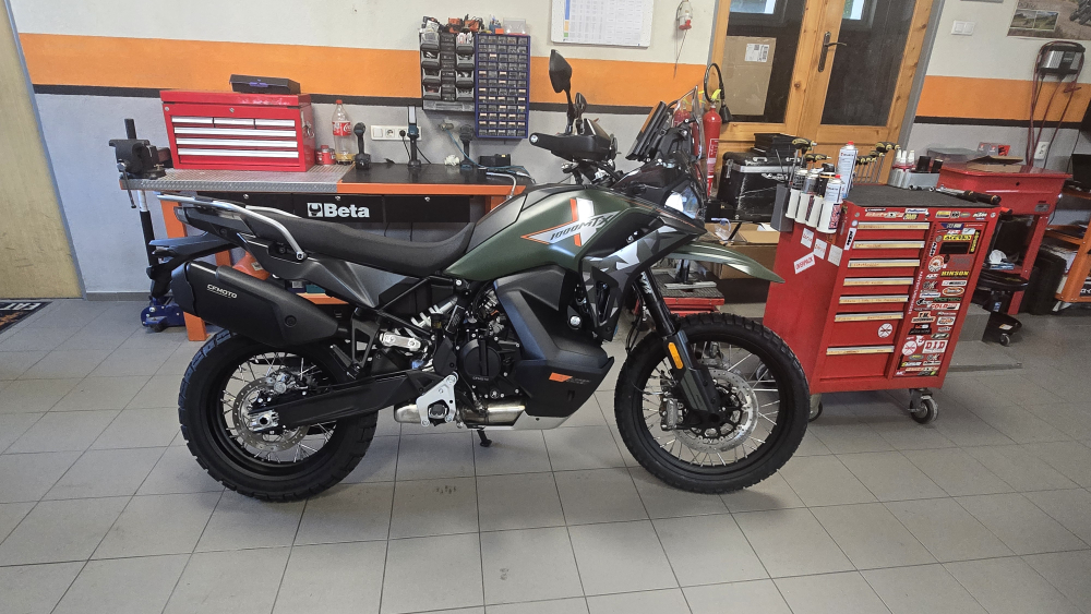 Po 5 mesiacoch čakania CFMOTO 1000MT-X 2026 je konečne TU?!