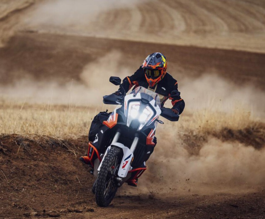 PRIPRAV SA NA SEZÓNU 2026 S OKR MOTO