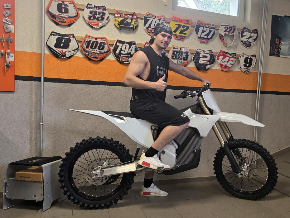 Samiho sen Stark VARG MX 1.2