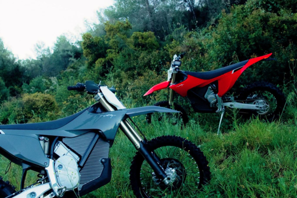 STARK VARG EX prekonal svetový rekord až 6 721 metrov nad morom!