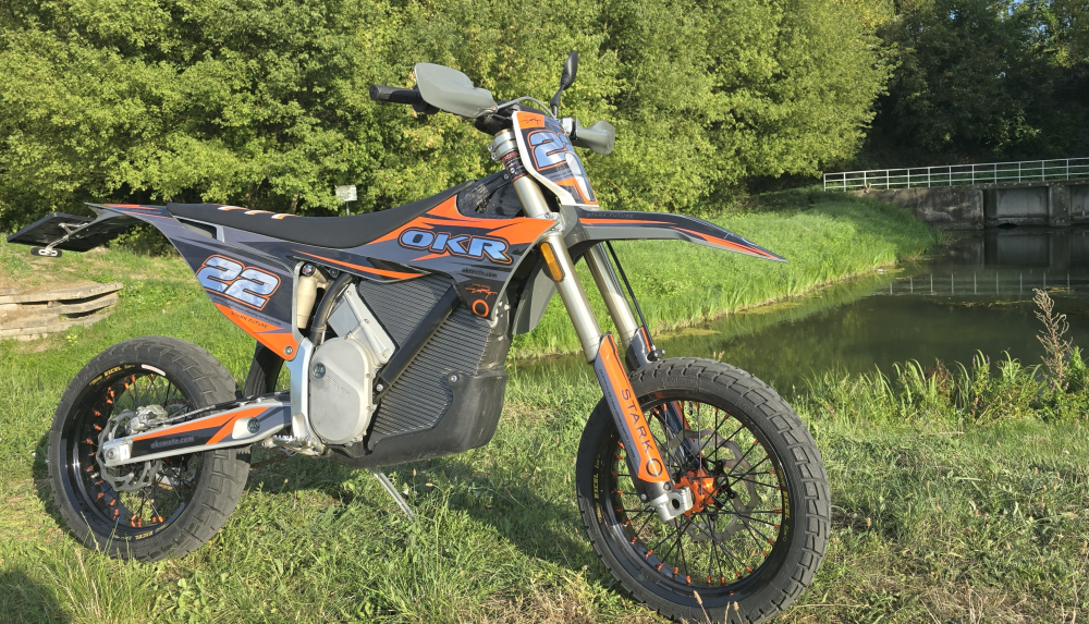 Stark VARG Supermoto 80 HP z Totálne Brutálnym zrýchlením z OKR Moto