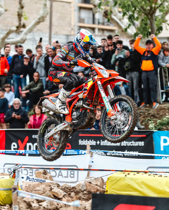 Štýlový štart KTM do nového ročníka 2025 na EnduroGP Španielska!
