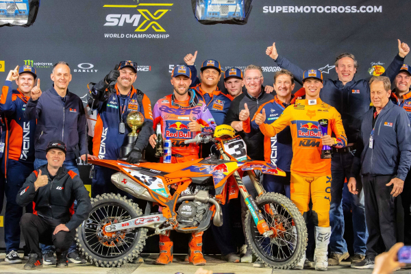 Supercross 2026 ORANŽOVÁ DOMINANCIA KTM